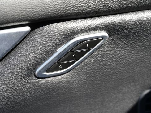 Used 2015 Maserati Ghibli S Q4 AWD/4WD image 24