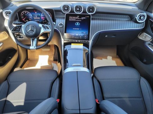 New 2026 Mercedes-Benz GLC 300 4MATIC image 10