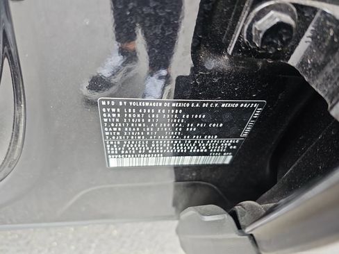 Used 2026 Volkswagen Taos S FWD image 9