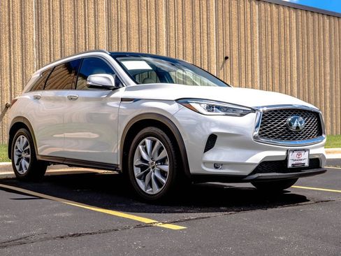 Used 2022 INFINITI QX50 Luxe AWD/4WD image 2