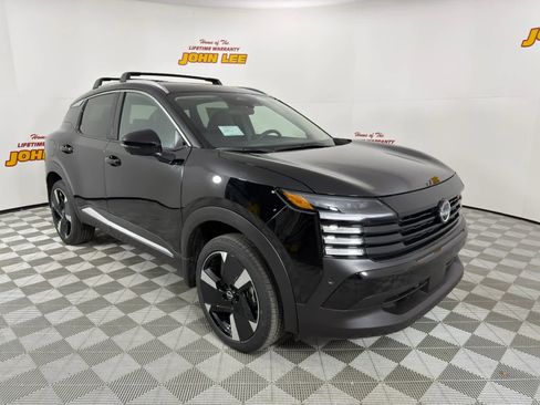 New 2026 Nissan Kicks SR image 8