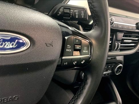 Used 2022 Ford Escape SEL w/ Technology Package AWD/4WD image 25