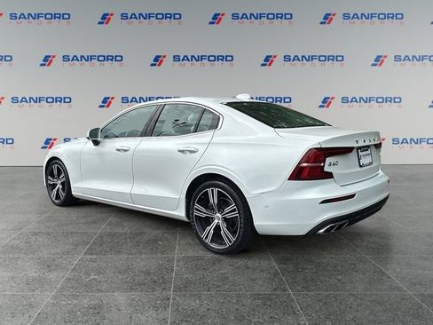Used 2022 Volvo S60 B5 Inscription w/ Advanced Package FWD image 3