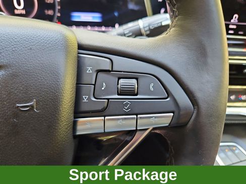 Used 2022 Cadillac Escalade Sport AWD/4WD image 12