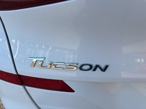 Used 2021 Hyundai Tucson Value AWD/4WD image 10
