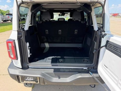 Used 2025 Ford Bronco Badlands AWD/4WD image 5