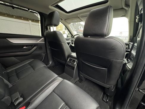 Used 2024 MAZDA CX-90 3.3 Turbo w/ Preferred Plus image 34