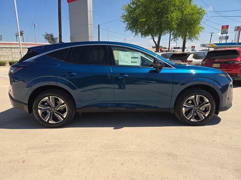 New 2026 Nissan Murano SL AWD/4WD image 2