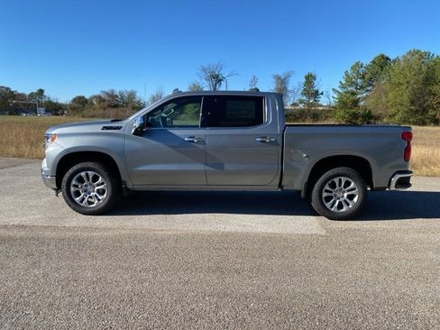 New 2026 Chevrolet Silverado 1500 LTZ image 2