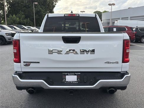 Used 2025 RAM 1500 Big Horn AWD/4WD image 6
