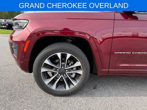 Used 2023 Jeep Grand Cherokee Overland w/ Trailer Tow Prep Group (B) image 25
