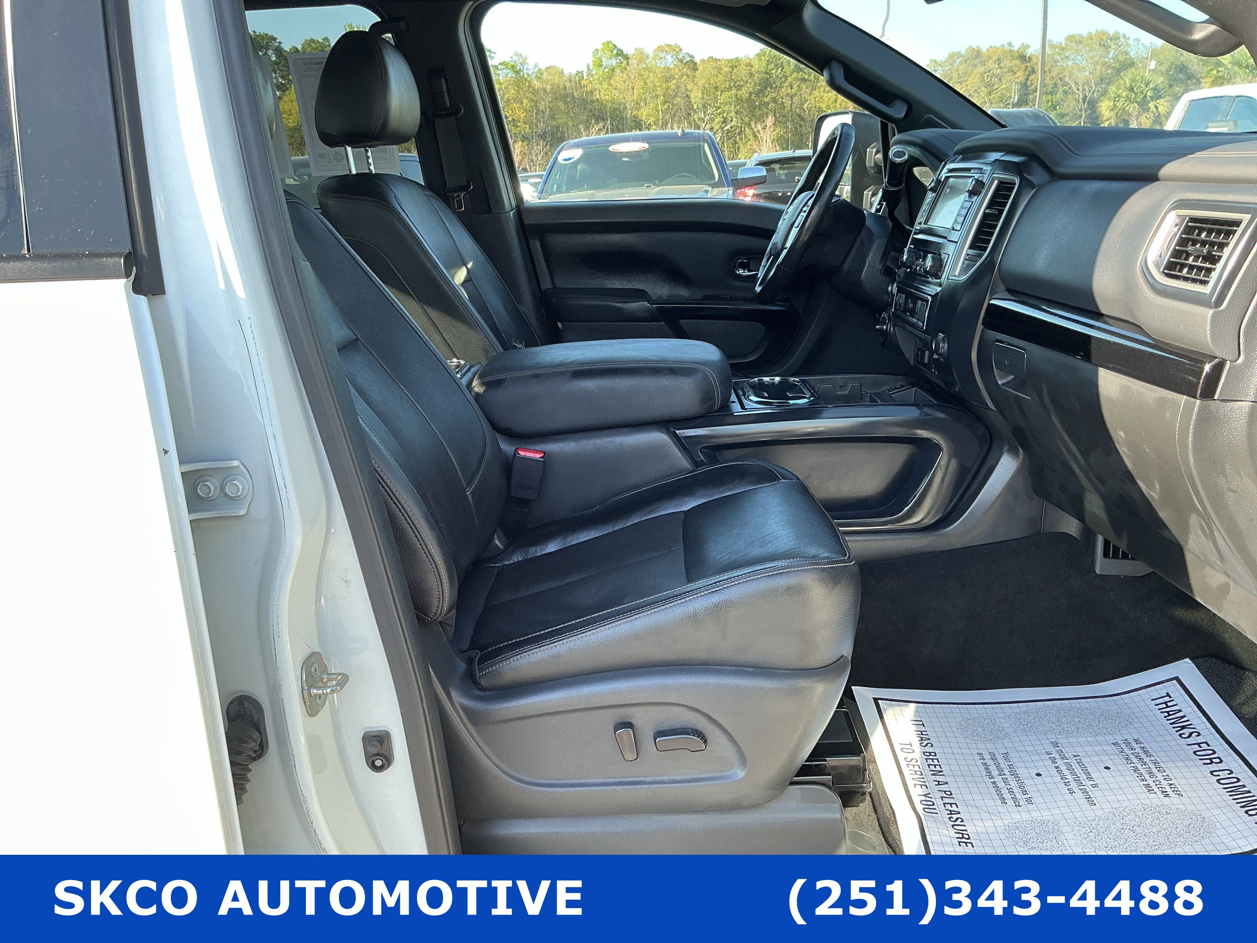 Used 2018 Nissan Titan SL w/ Midnight Edition AWD/4WD image 13