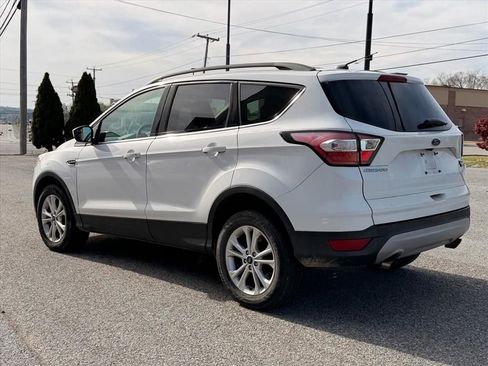 Used 2018 Ford Escape SE AWD/4WD image 4