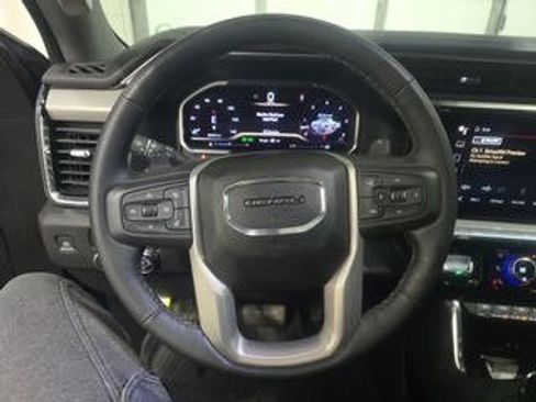 Used 2024 GMC Sierra 1500 Denali w/ Denali Reserve Package image 4