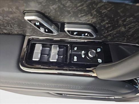 New 2025 Land Rover Range Rover Sport SV Edition Two image 28