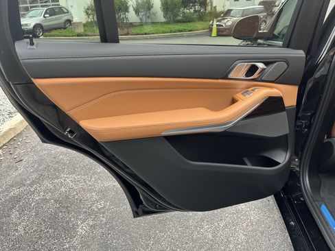 Certified 2026 BMW X7 xDrive40i image 16