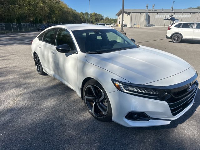 Used 2022 Honda Accord Sport image 3