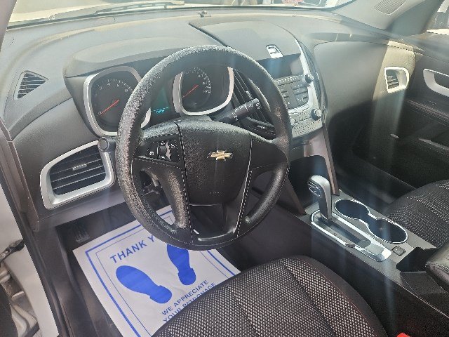 Used 2010 Chevrolet Equinox LT AWD/4WD image 9