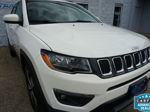 Used 2018 Jeep Compass Latitude w/ Popular Equipment Group AWD/4WD image 7