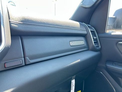 New 2026 RAM 1500 Laramie AWD/4WD image 43