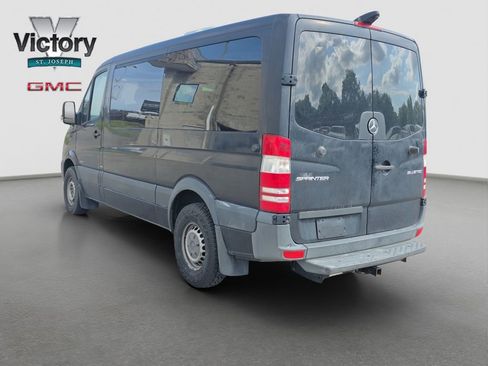 Used 2016 Mercedes-Benz Sprinter 2500 image 14