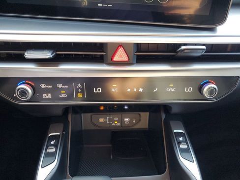 New 2026 Kia Sorento EX image 34