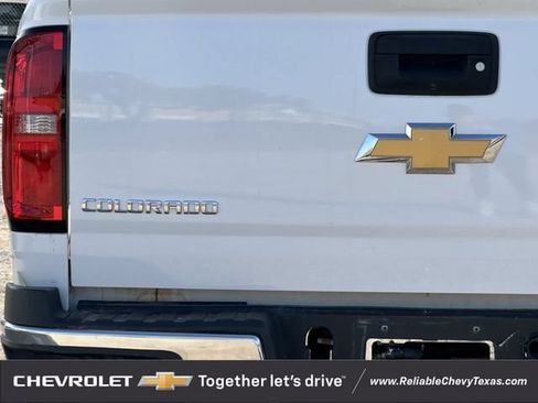 Used 2016 Chevrolet Colorado W/T w/ WT Convenience Package RWD image 5