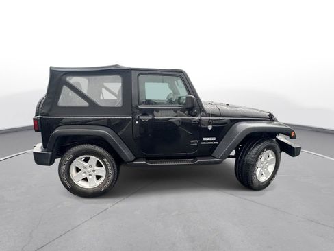 Used 2017 Jeep Wrangler Sport w/ Quick Order Package 24S AWD/4WD image 5