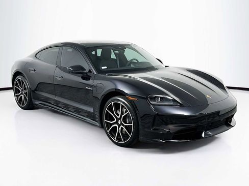 Certified 2025 Porsche Taycan image 7