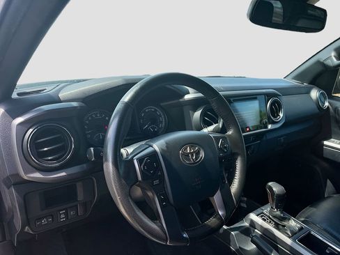 Used 2019 Toyota Tacoma TRD Pro image 9