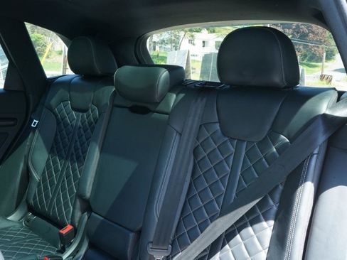 Used 2018 Audi SQ5 Premium Plus w/ S Sport Package AWD/4WD image 45