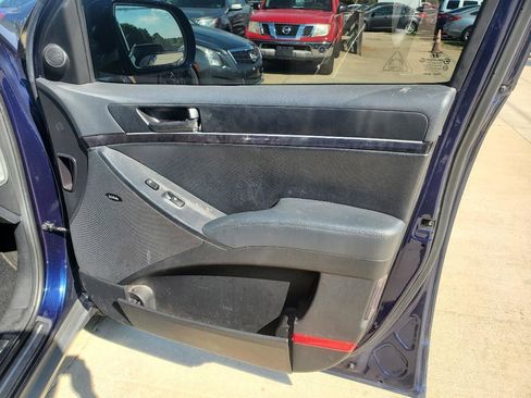 Used 2010 Hyundai Veracruz Limited image 6