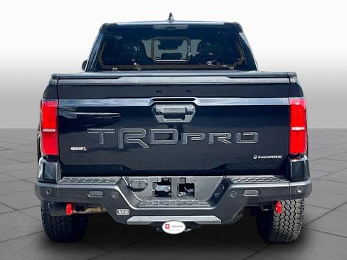Certified 2025 Toyota Tacoma TRD Pro AWD/4WD image 5