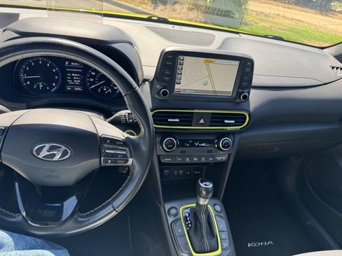 Used 2020 Hyundai Kona Ultimate AWD/4WD image 13