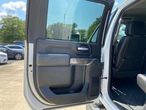Used 2020 Chevrolet Silverado 2500 LTZ w/ Gooseneck/5TH Wheel Package AWD/4WD image 12