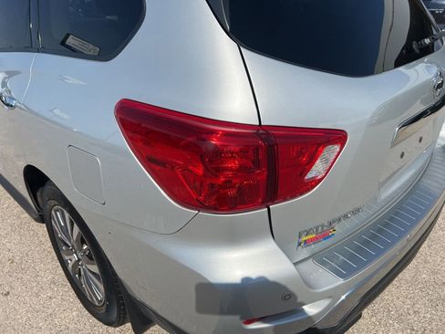 Used 2018 Nissan Pathfinder SV w/ Cargo Package image 35