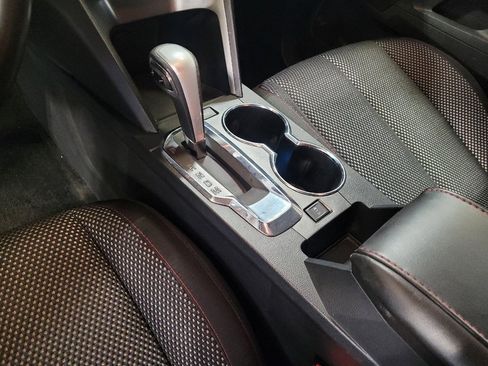 Used 2015 Chevrolet Equinox LT w/ Driver Convenience Package image 26