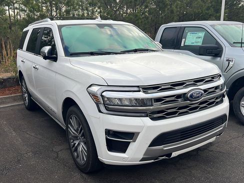 Certified 2023 Ford Expedition Platinum image 6