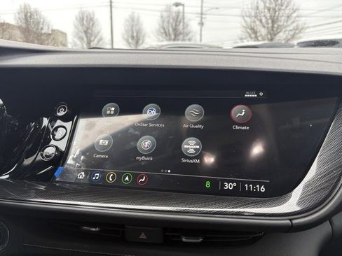 Used 2023 Buick Envision Essence w/ Technology Package I image 26