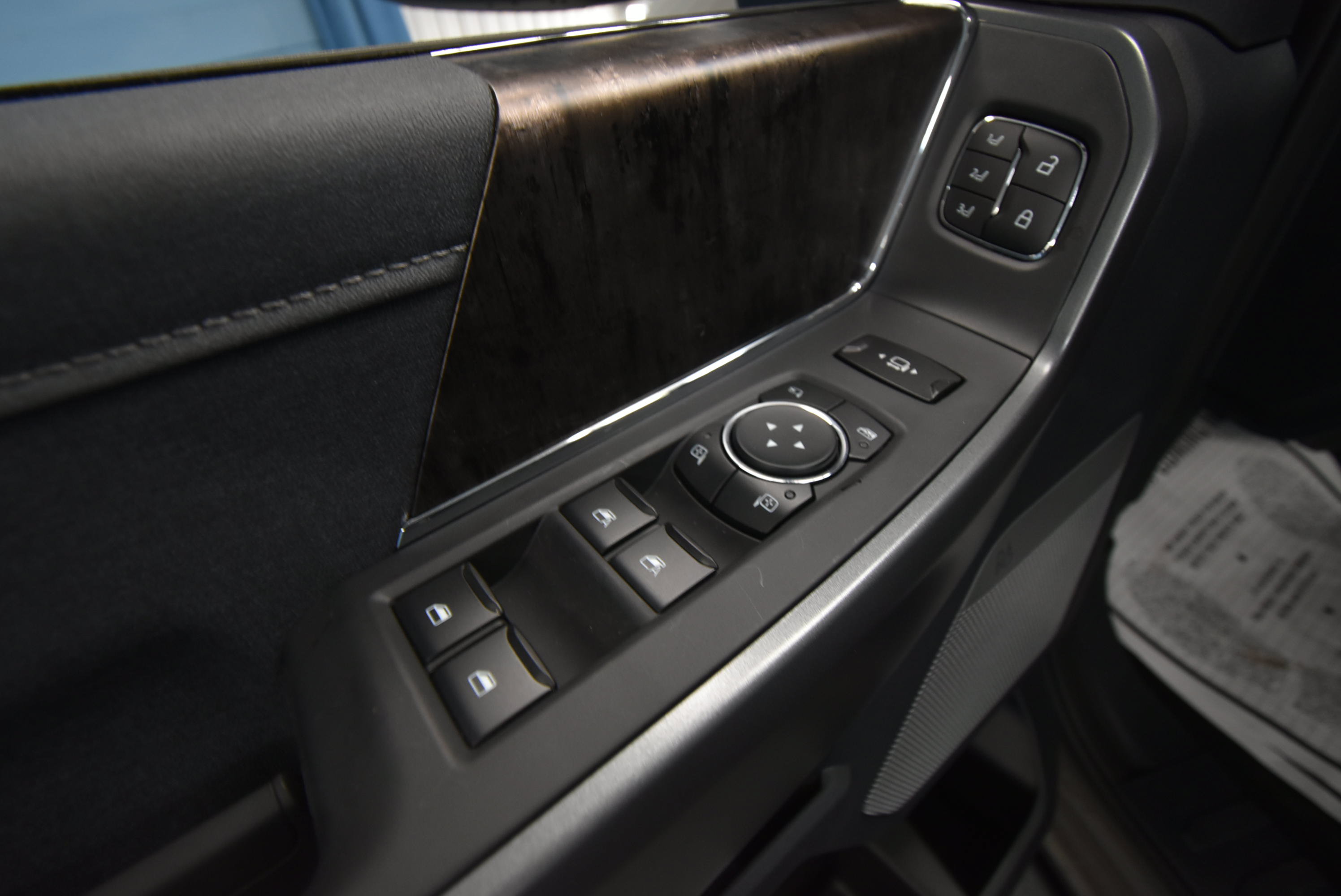 New 2027 Ford F350 Lariat w/ Lariat Ultimate Package AWD/4WD image 5