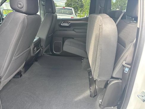 Used 2025 Chevrolet Silverado 1500 RST AWD/4WD image 19