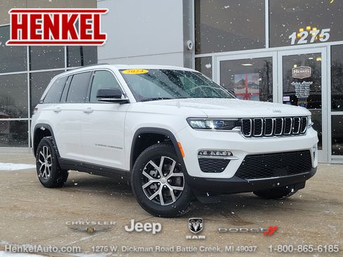 Used 2024 Jeep Grand Cherokee Limited image 1