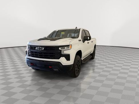 Certified 2025 Chevrolet Silverado 1500 LT Trail Boss w/ LT Trail Boss Premium Package AWD/4WD image 5