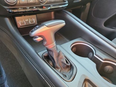 Used 2022 Dodge Durango SXT image 26