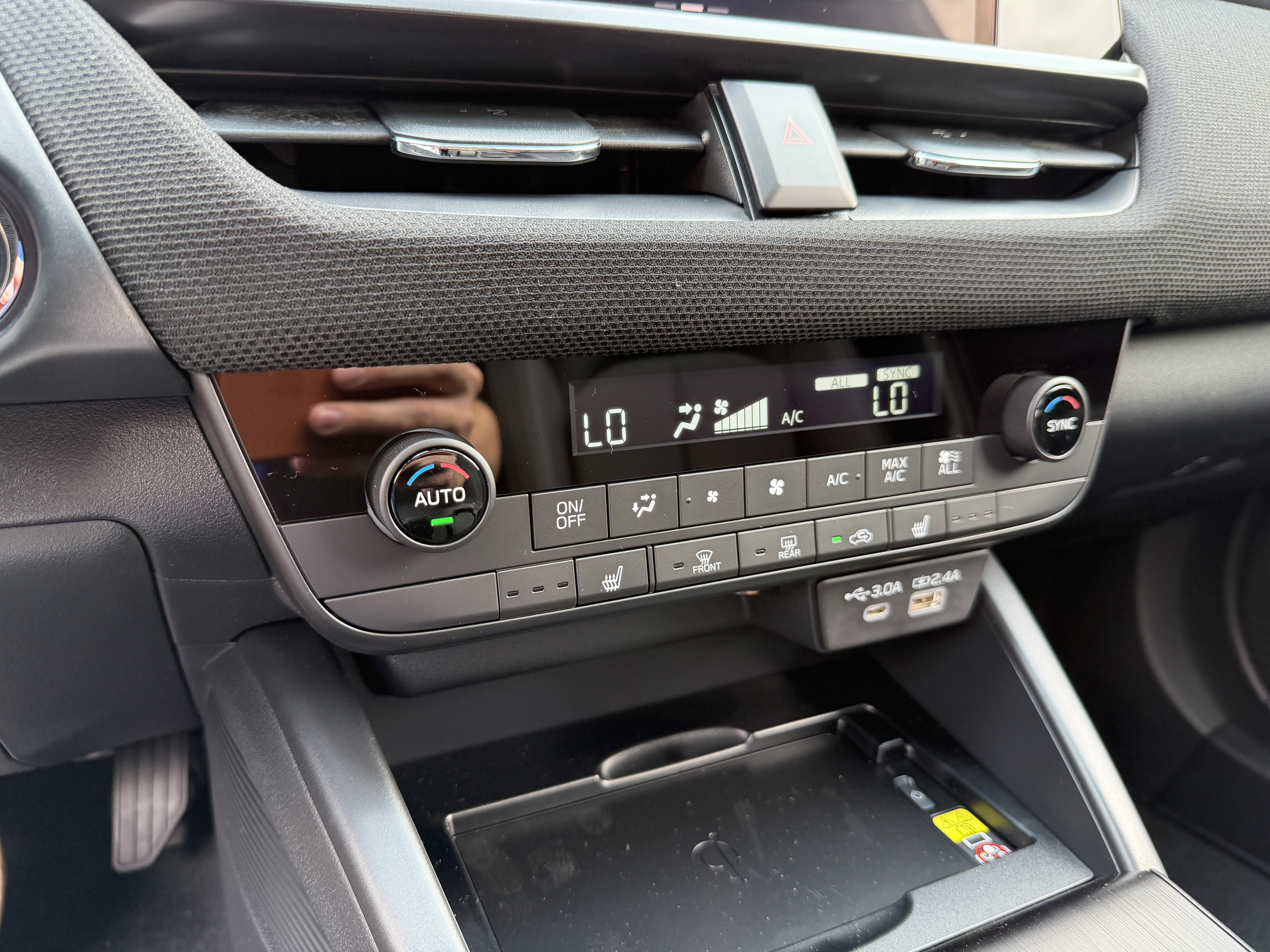 New 2026 Subaru Outback Limited AWD/4WD image 22