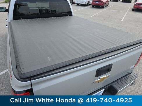 Used 2018 Chevrolet Silverado 1500 LT w/ All Star Edition image 22