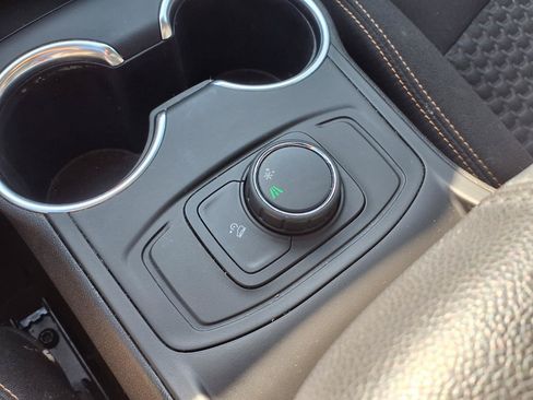 Used 2019 GMC Terrain SLE FWD image 14