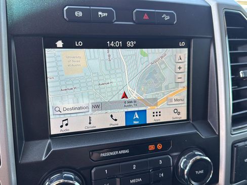 Used 2019 Ford F250 Lariat w/ Lariat Value Package image 24