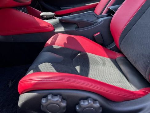 Used 2024 Nissan Z Performance w/ Floor Mat Package RWD image 25
