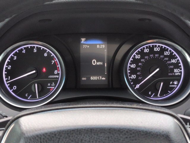 Used 2019 Toyota Camry SE FWD image 27
